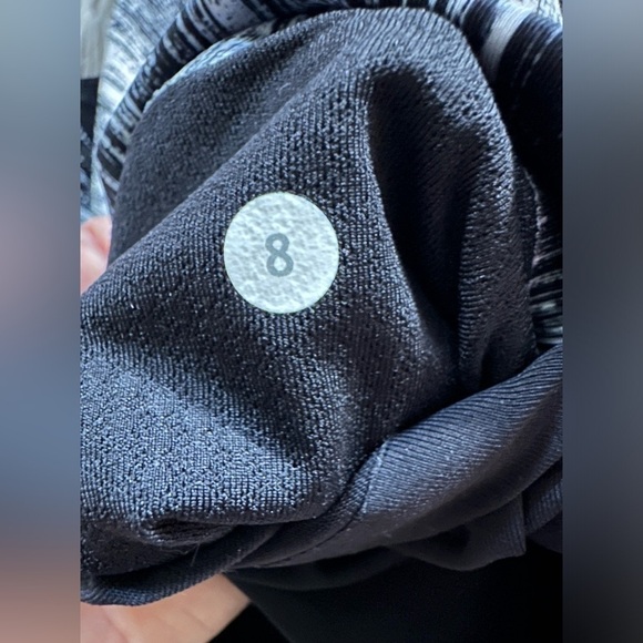 Lululemon Hot To Street Pant - Picture 9 of 9